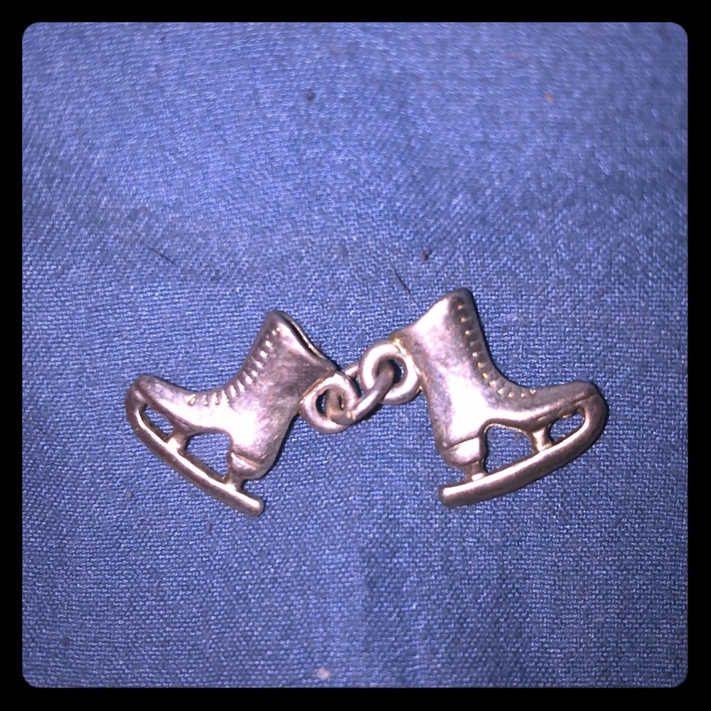 Ice skates charm